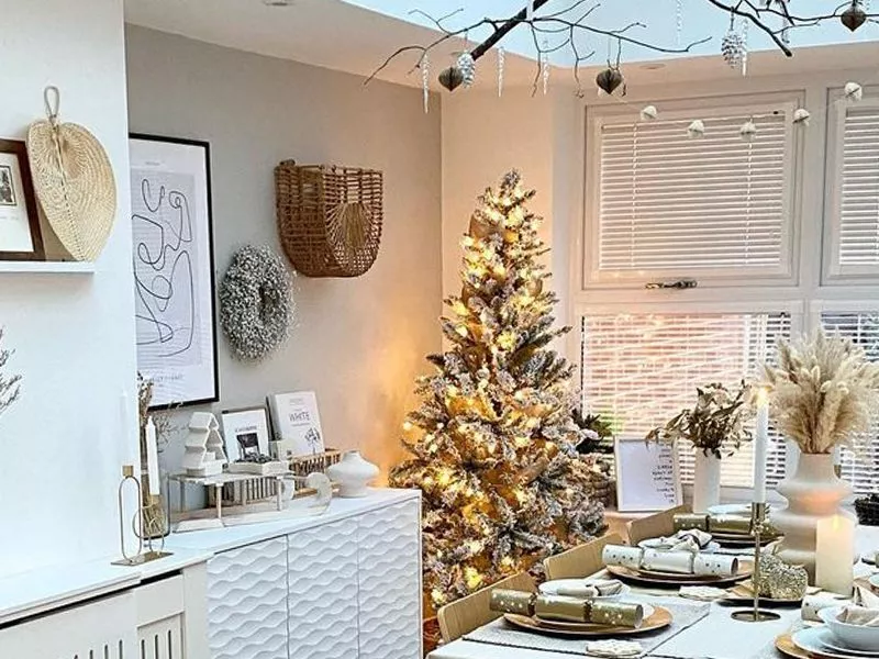 The festive scene inside an extension