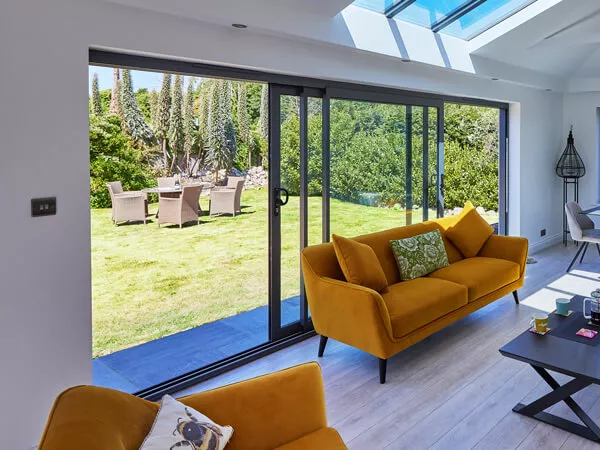 Aluminium Triple Track Sliding Doors
